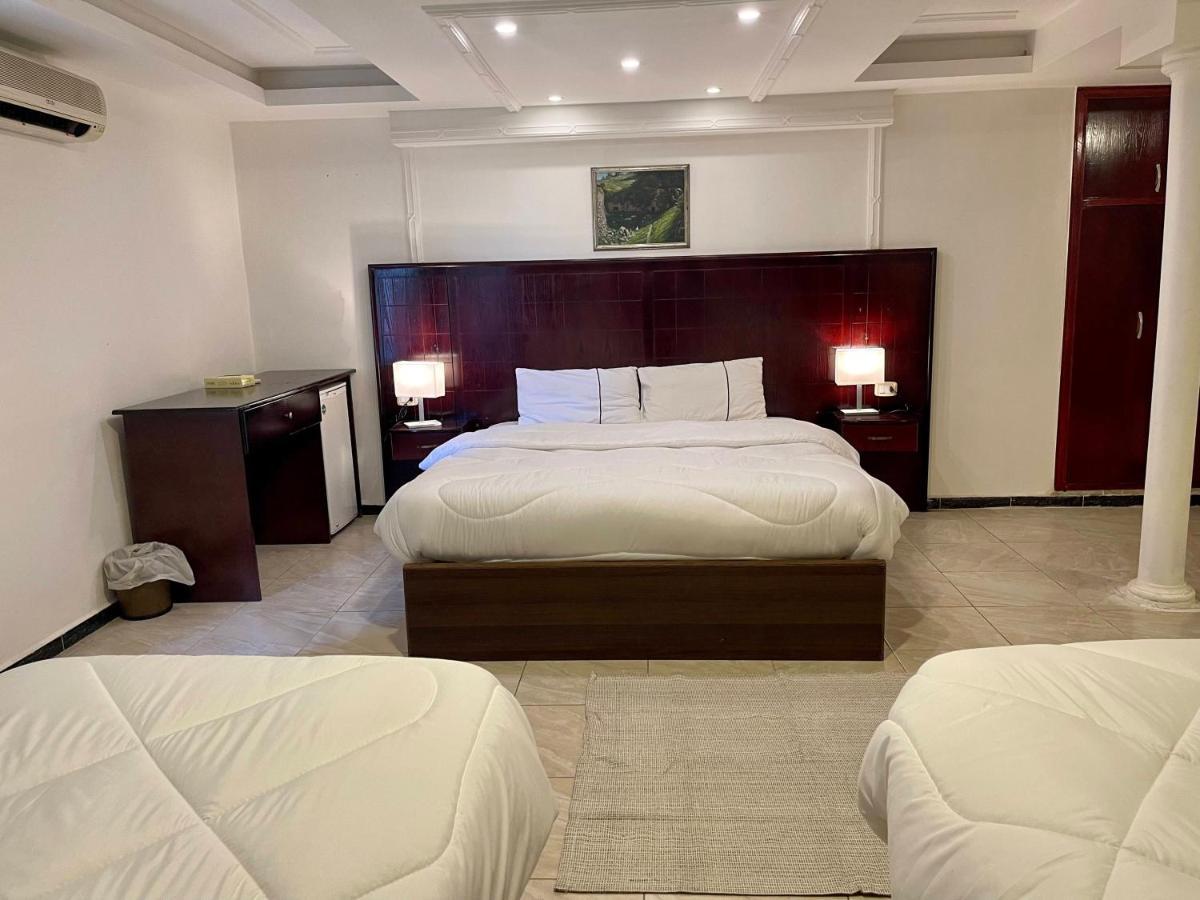 Al Joude Hotel Irbid Phòng bức ảnh
